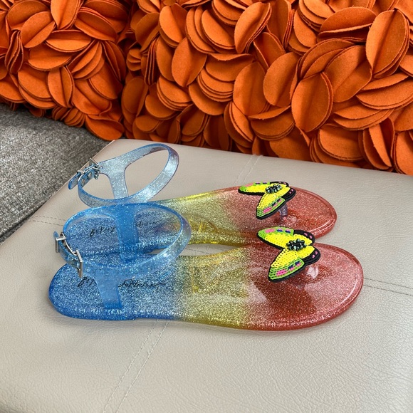 ❣️🆕 BETSEY JOHNSON Tabby Butterfly Flat Jelly Sandals❣️ - Picture 3 of 11